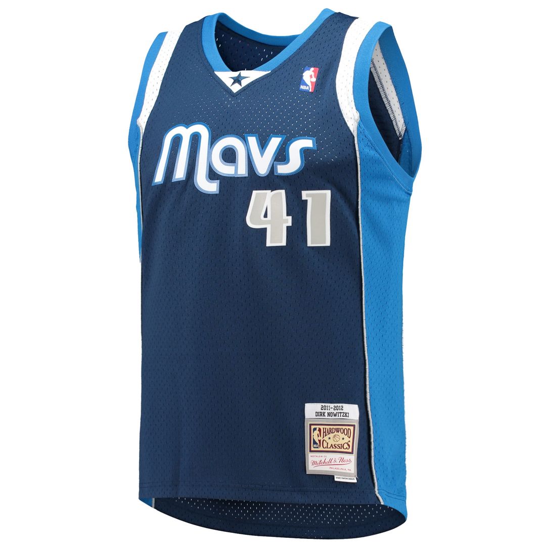 Dirk Nowitzki Dallas Mavericks Mitchell & Ness 1998/99 Hardwood Classics Swingman Jersey - Blue