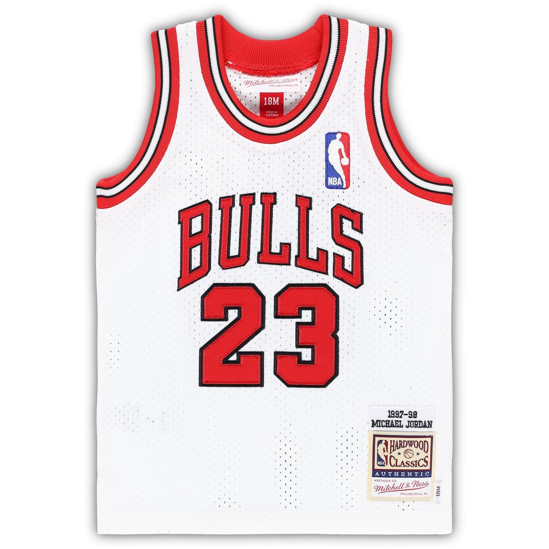 Michael Jordan Chicago Bulls Mitchell & Ness Infant 1996/97 Hardwood Classics Authentic Jersey - Black